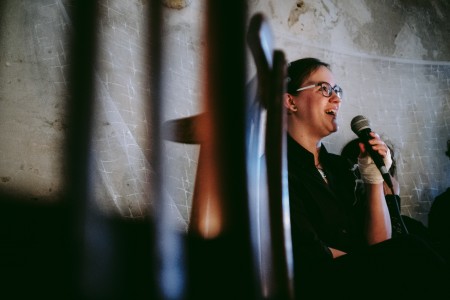 Vrážela do židlí. Duchařské povídky a gotika