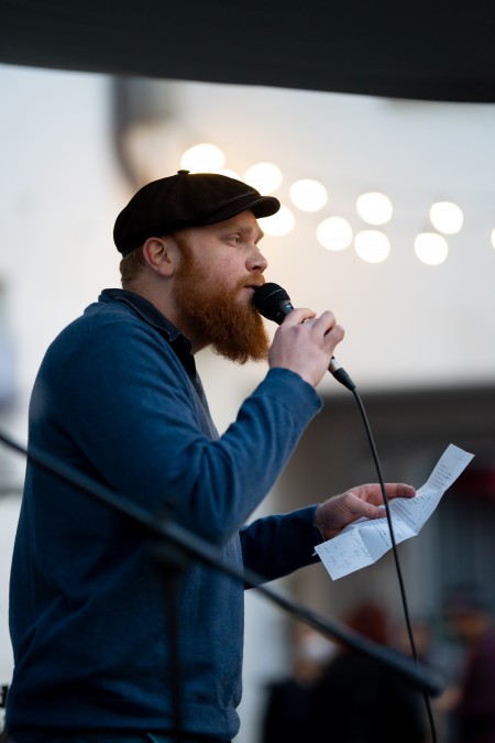Básníci na FF UK