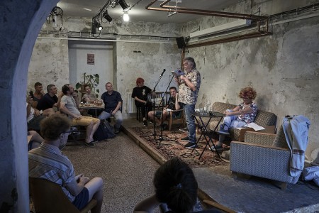 Mirek Kovářík: MALÉ POGO PRO TEBE