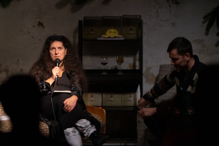 Šance na uzdravení: Křest 118. revue Prostor