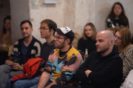 V chapadlech murmuru: Debata o současné literatuře