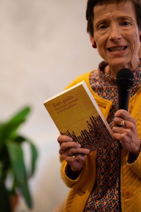 Sari gelin a literatura kavkazského regionu