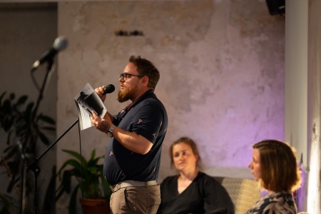 Z literárních luhů a hájů: Odlehlé kouty republiky