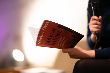 Z literárních luhů a hájů: Odlehlé kouty republiky