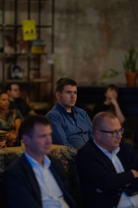 Projekt Sinopsis: Vzestup a pád jedné družby 2.0