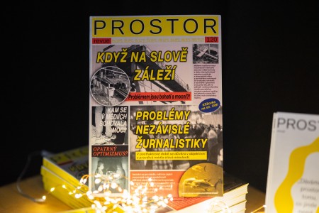 Když na slově záleží: uvedení 120. revue Prostor