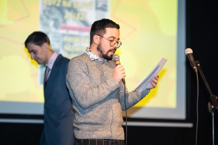 Když na slově záleží: uvedení 120. revue Prostor