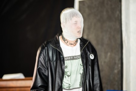 Když na slově záleží: uvedení 120. revue Prostor