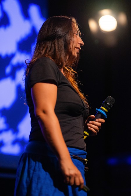HYB4 Čítárna: Reporter Slam RefuFest