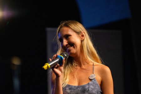 HYB4 Čítárna: Reporter Slam RefuFest