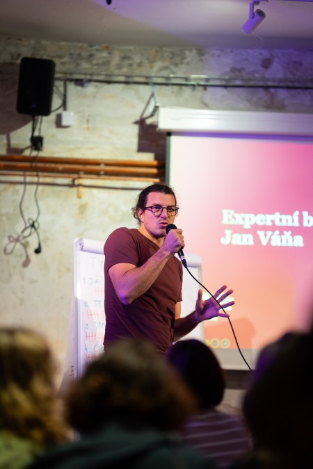 Literární pub kvíz | Týden Akademie věd ČR