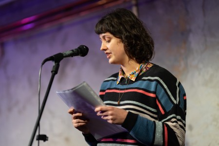 Poezie za hranicemi | Básnické čtení