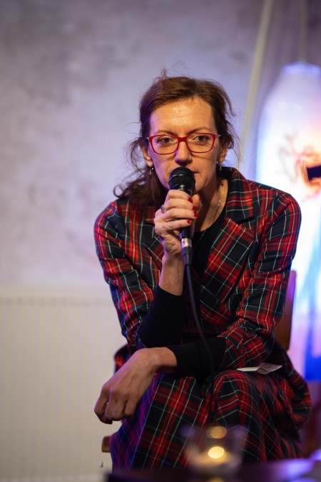 HYB4 Čítárna: Všude pak viděla husy I Uvedení sbírky Anny Štičkové