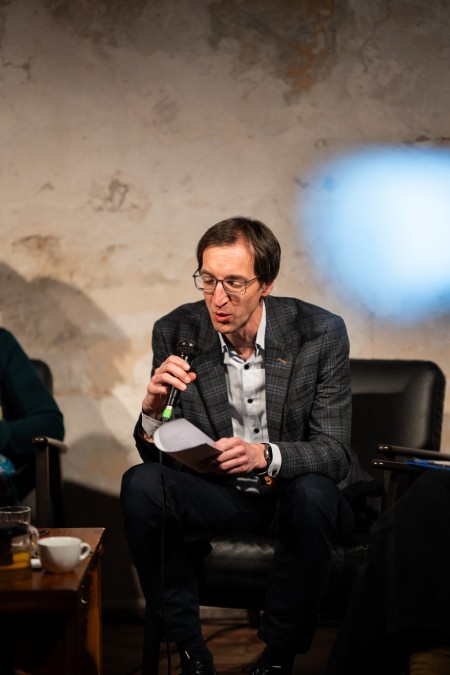 HYB4 Čítárna: Spojte se! Profesní organizace a změny autorského zákona