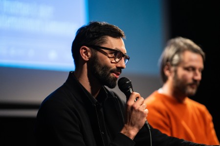 HYB4 Čítárna: Od frustrace k akci: Diskuze o alternativních komunitách