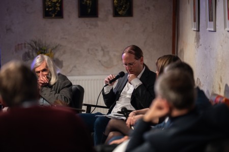HYB4 Čítárna: Sázka na svobodu | Diskuse nad knihou