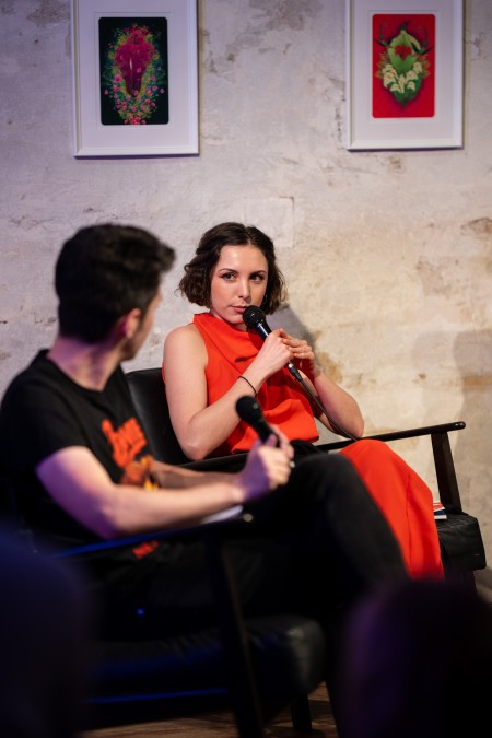 HYB4 Čítárna: Mezi poezií a poezií: od slamových exhibic k vlastní sbírce