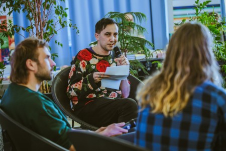 Dějiny přítomnosti – diskuze revue Prostor