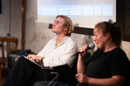 HYB4 Čítárna: RP uvádí: nové básnické hlasy