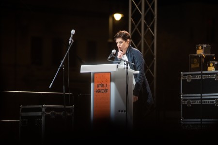 „Len sa hráme!“