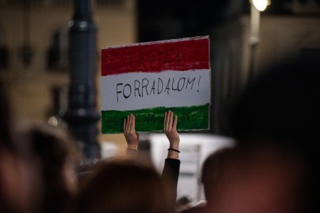 „Len sa hráme!“